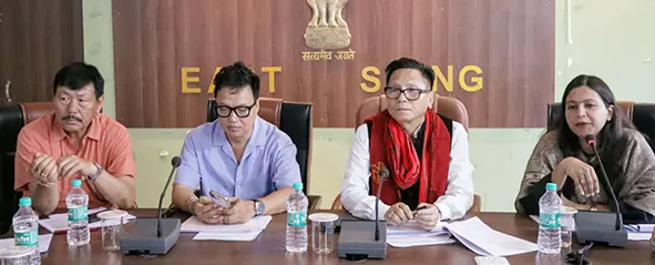Dukam reviews developmental progress in E/Siang