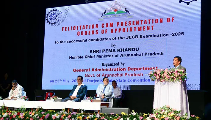 CM reaffirms govt’s commitment towards merit-based recruitment system