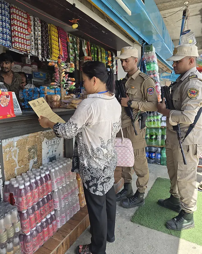 Shops without trading licences penalised