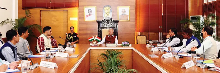 Guv expresses concern over lapses in financial mgmt, delays in projects’ implementation