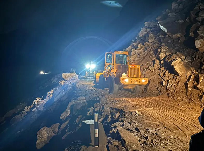 BRO restores Sela tunnel approach road