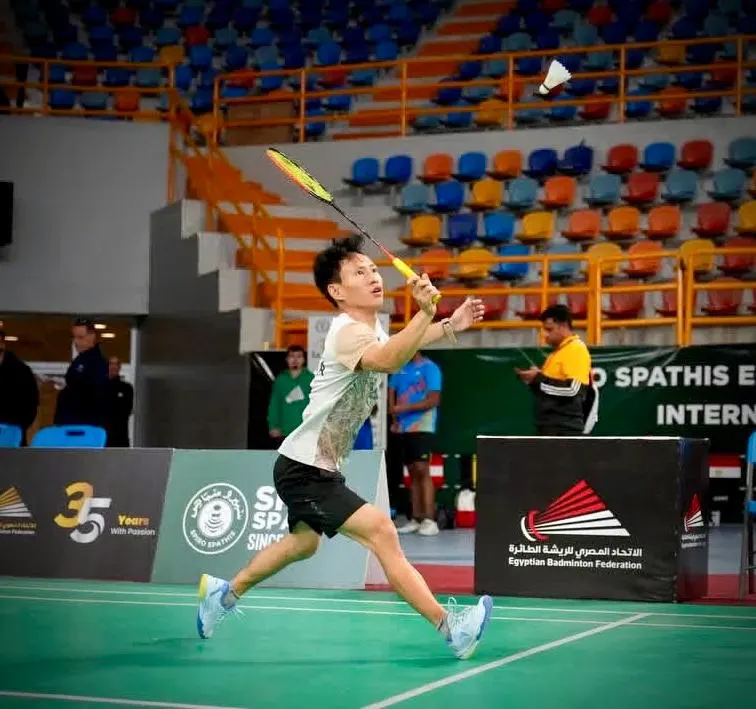 Takar settles for bronze