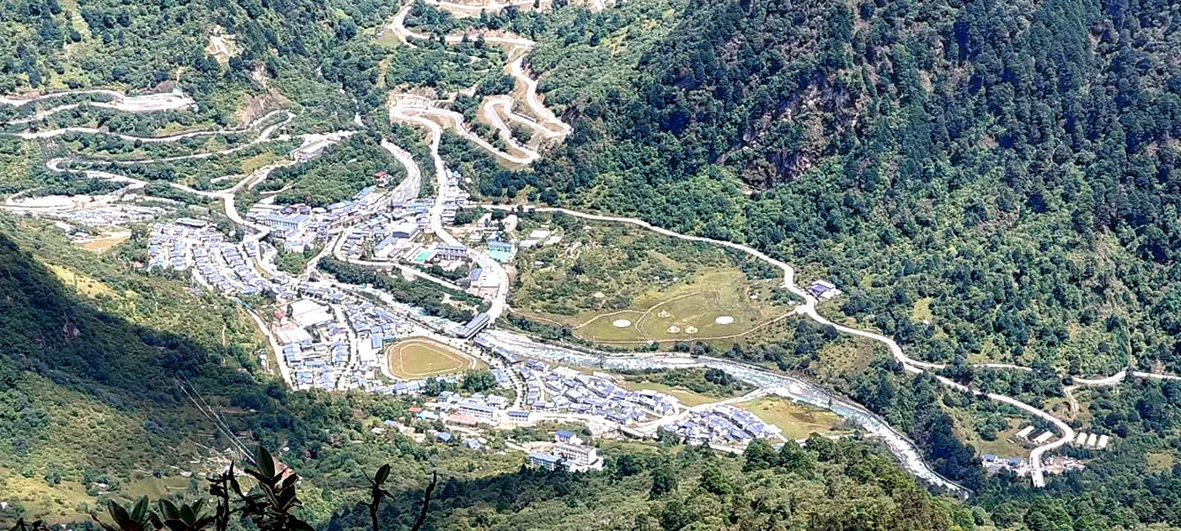 Chinese PLA encroaching on Indian territory near Taksing, claims group