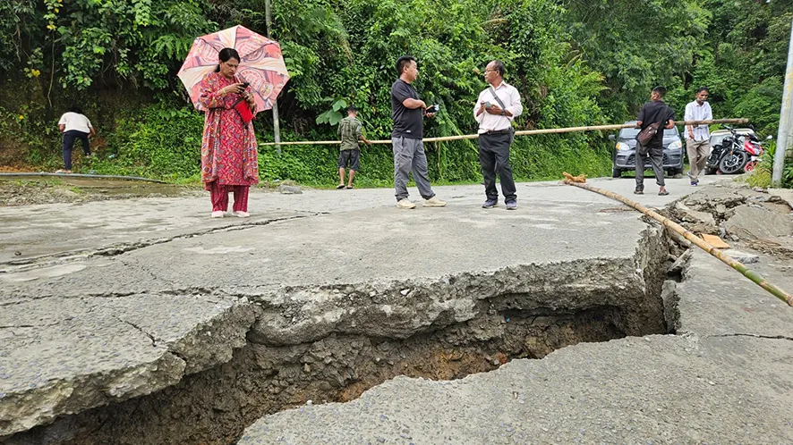 Road closed, traffic diverted