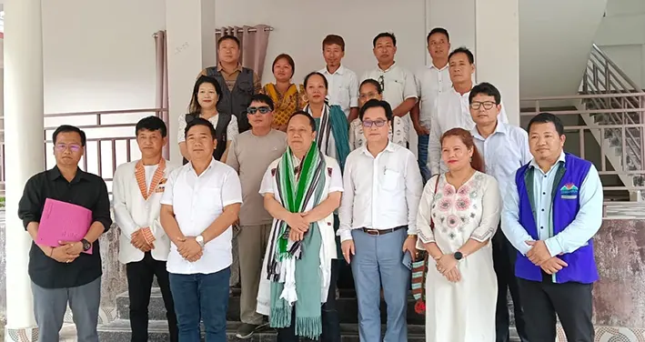 HSMAP team inspects flood-affected Keyi Panyor, contributes fund