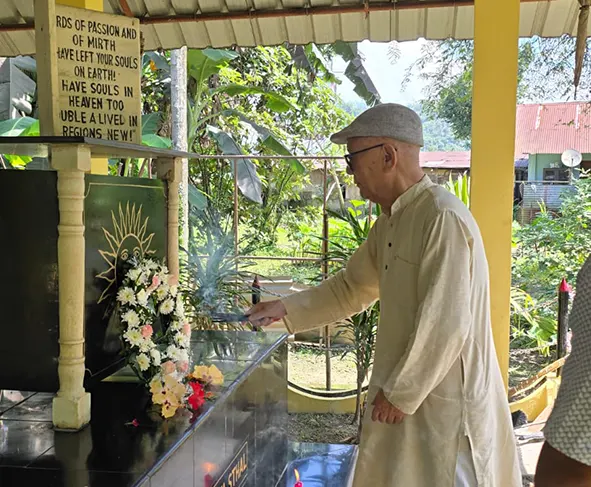 Tributes paid to Lummer Dai on birth anniversary