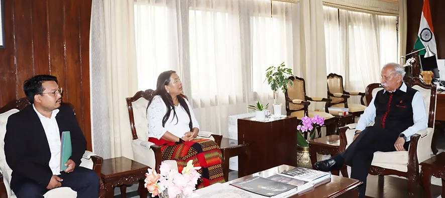 Veer nari Koiman Wangpan calls on guv