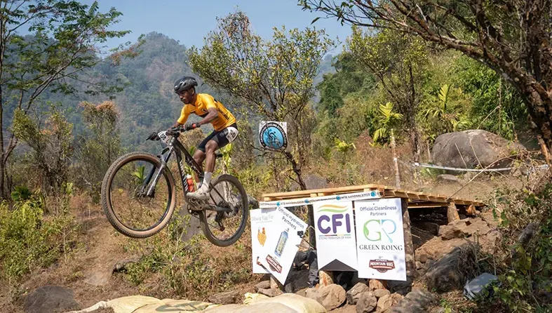 Asawari, Marak win elite women’s & men’s downhill events