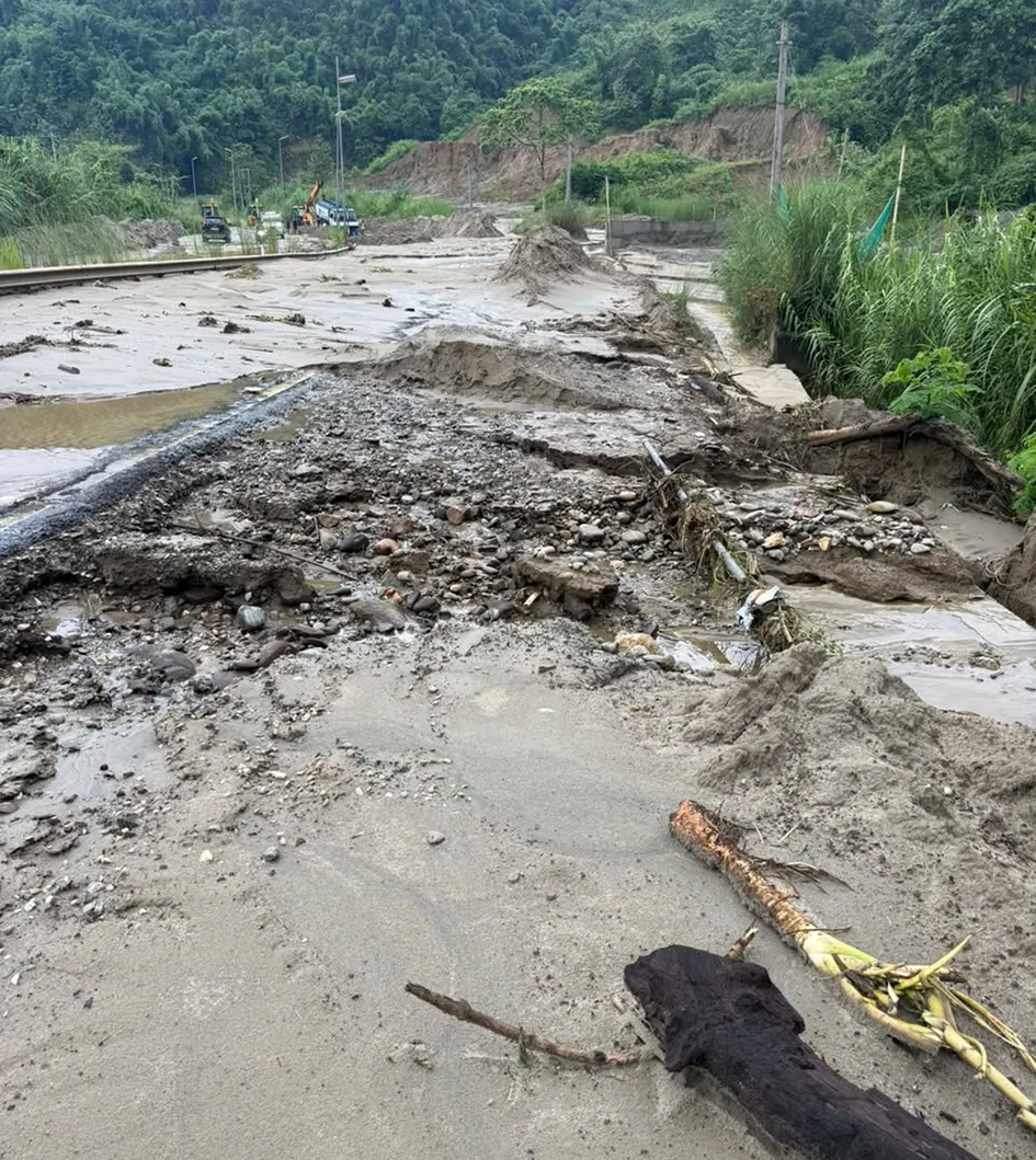 Illegal earth-cutting damages NH 415; citizens question DA’s Inaction