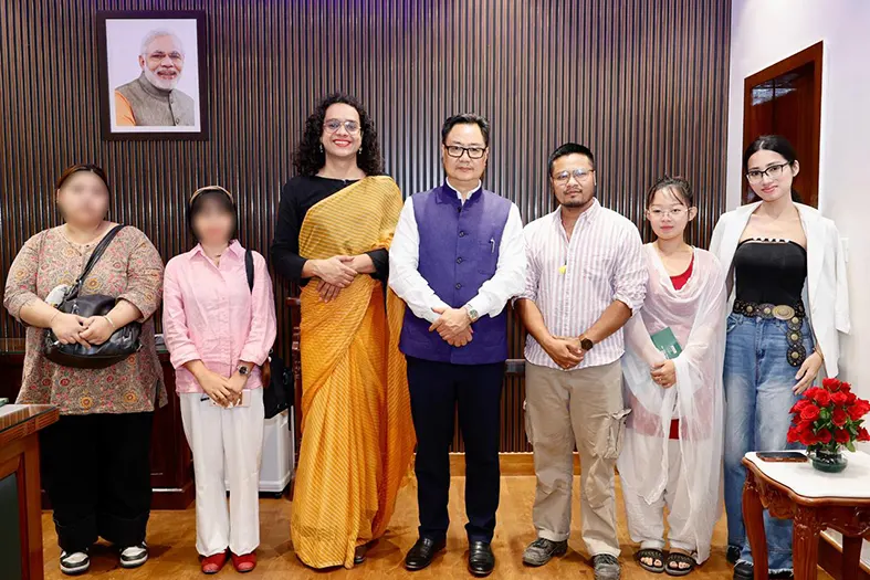 Transgender delegation from NE meets Rijiju, told to approach court